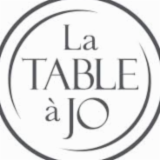 LA TABLE A JO